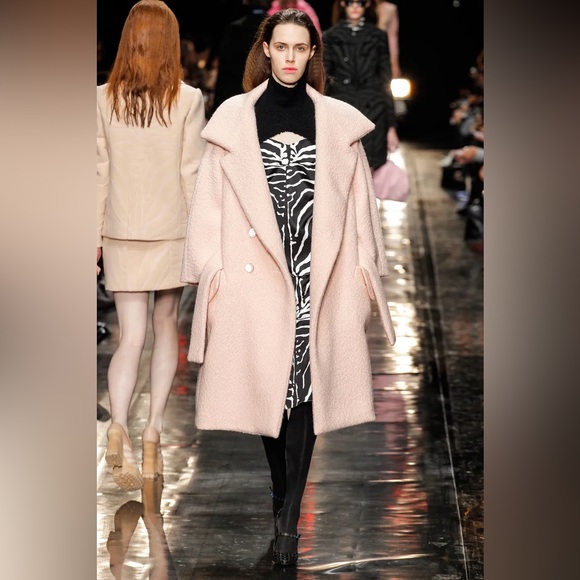 Carven Zebra Print Skirt Fall RTW 2013 - Picture 3 of 8